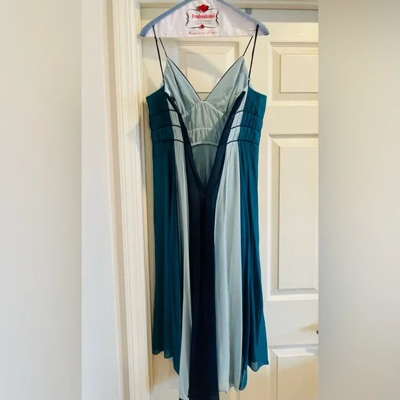 Max & Cleo Chiffon Mid Dress - Picture 6 of 7